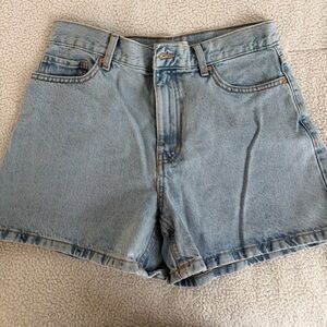 Mango High- rise denim shorts